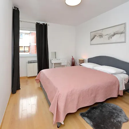 Tea Maraska Apartman