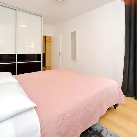 Apartamento Tea Maraska Zadar