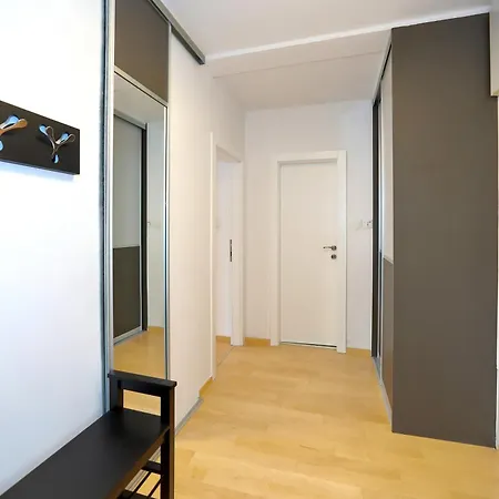 Apartament Tea Maraska *